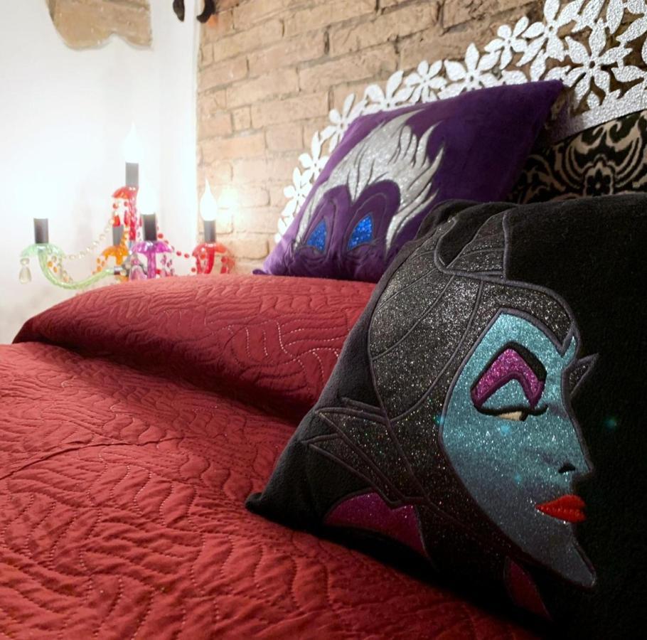 L'Ora Delle Streghe B&B Centralissimo Livorno Kültér fotó