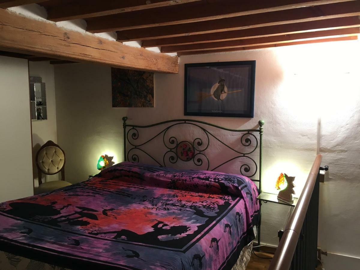L'Ora Delle Streghe B&B Centralissimo Livorno Kültér fotó
